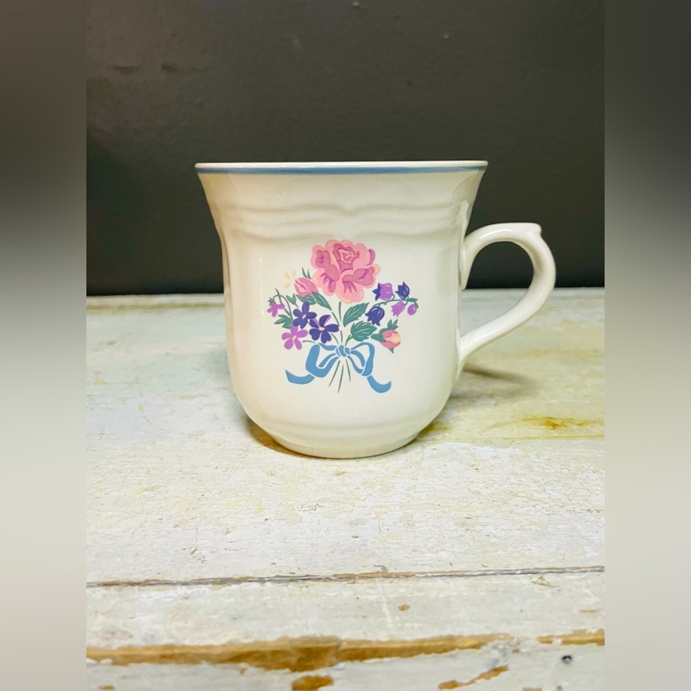 Vintage Newcor Floral Teacup THAILAND